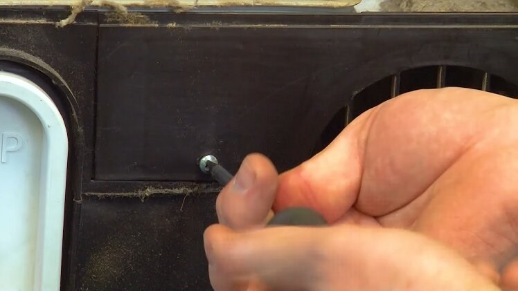 Refitting The Front Panel Of The Fan Assembly