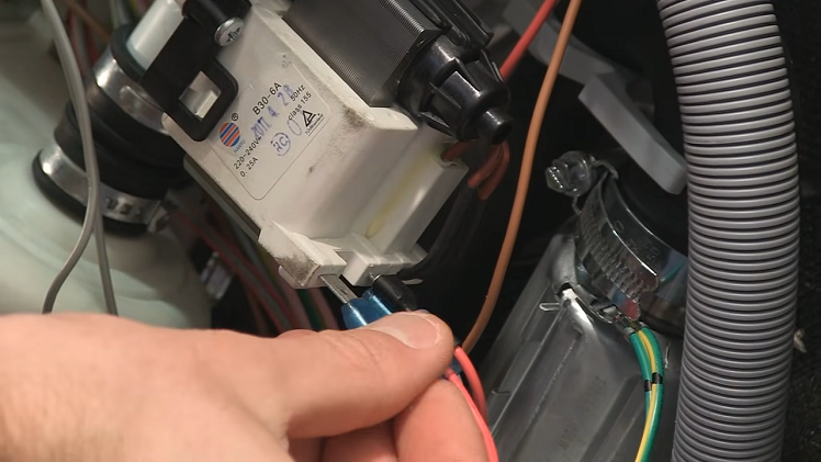 Reconnecting The Two Electrical Connections To The Drain Pump