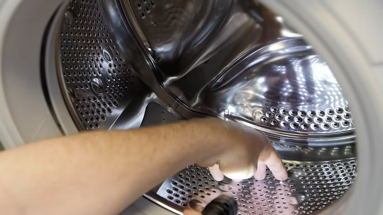 How to Remove A Stuck Item From A Washing Machine Drum