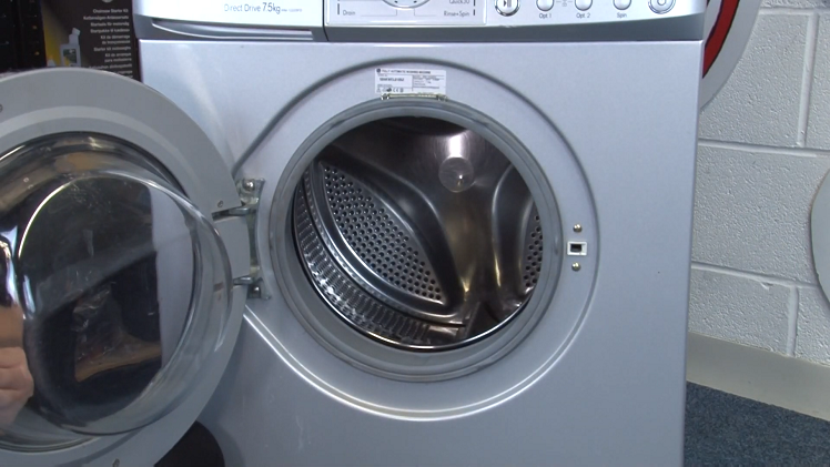 Check the washing machine drum for foreign or stuck objects.