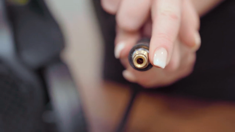 With the clip removed, you will see that the connection has two flat sides.