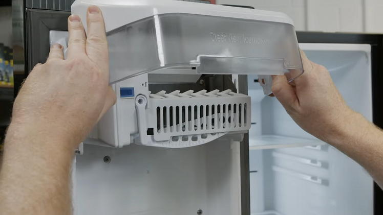 How to replace Samsung ice bucket in a Samsung refrigerator 