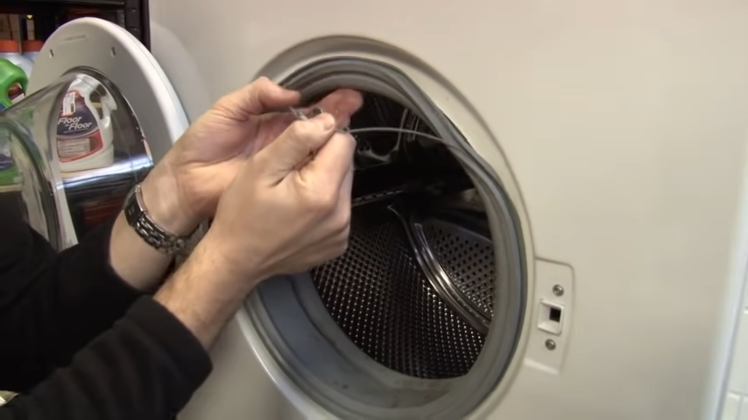 How to Replace the Door Seal on a Washing Machine Bosch eSpares