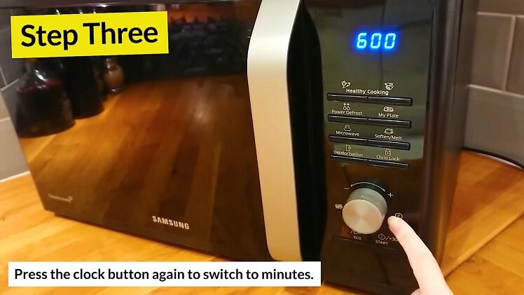 Pressing The Clock Icon Button Again To Start Changing The Minutes On The Samsung Microwave
